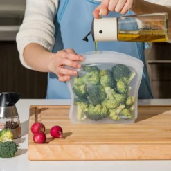 Cuisipro Reusable Transparent Silicone Bag, 2L -OXO shop cuisipro cuisipro reusable transparent silicone ba 5