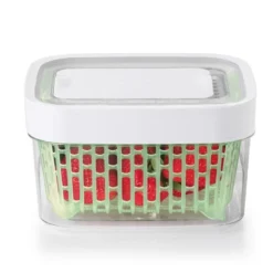 Oxo Small Green Saver Produce Keeper -OXO shop oxo oxo small green saver produce keeper 1